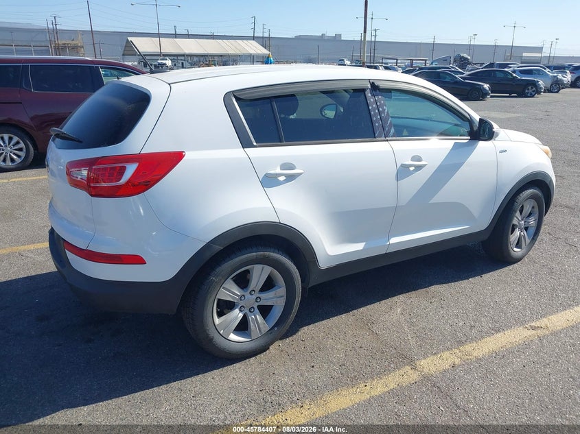 Vin: kndpbca22d7449557, lot: 46283230, kia sportage lx 20134