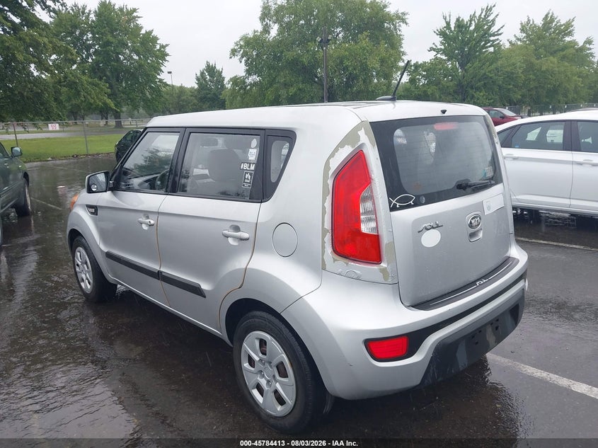 Vin: kndjt2a58d7488452, lot: 46283237, kia soul 20133