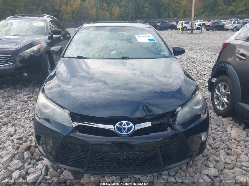 TOYOTA CAMRY HYBRID - zdjęcie 12