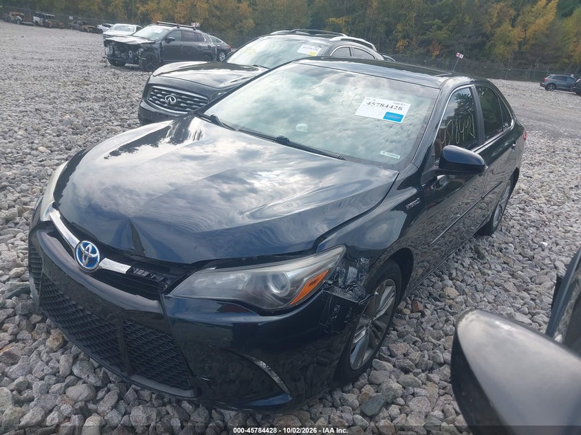 TOYOTA CAMRY HYBRID - zdjęcie 2