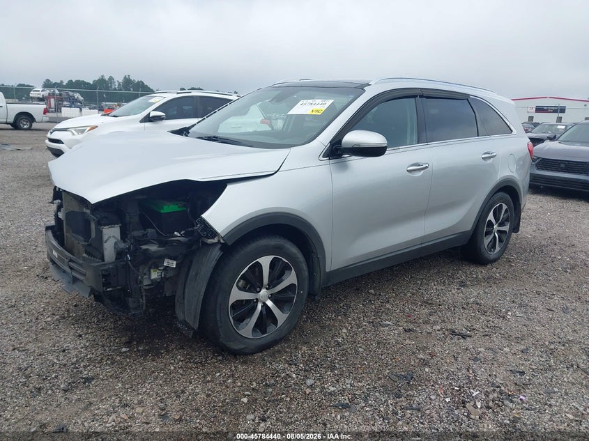 2018 KIA SORENTO auction photo 2