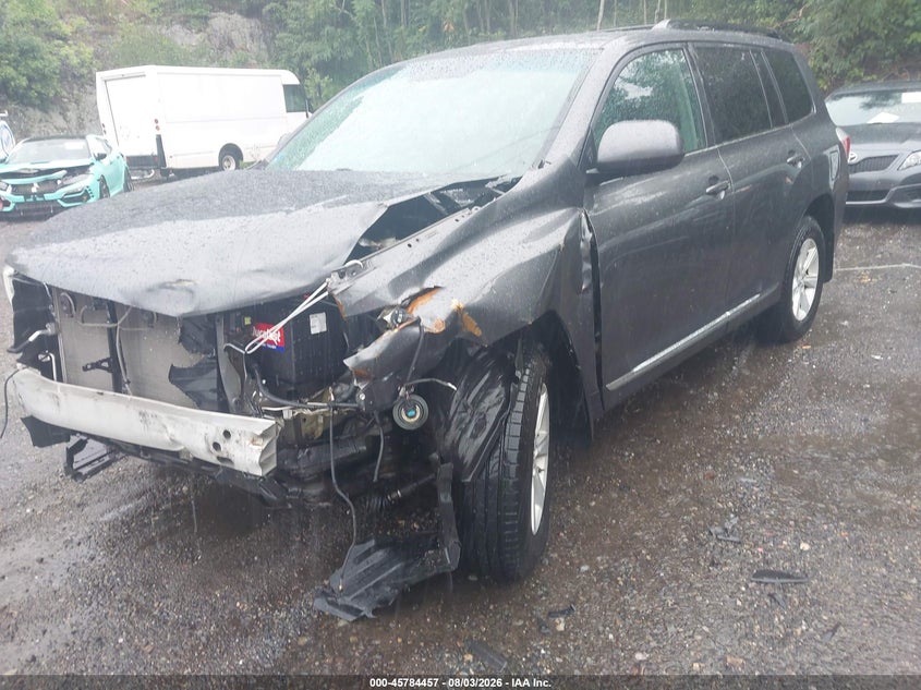 2013 TOYOTA HIGHLANDER auction photo 6