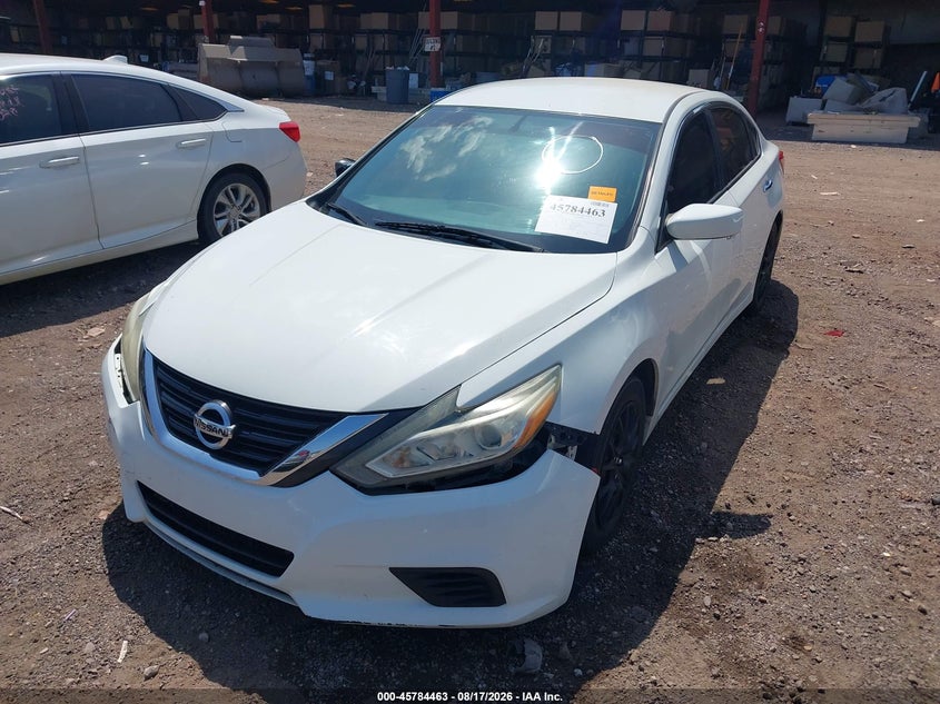 2016 Nissan Altima, Normal Wear & Tear, IAAI, VIN 1N4AL3AP2GC159979 — photo 2