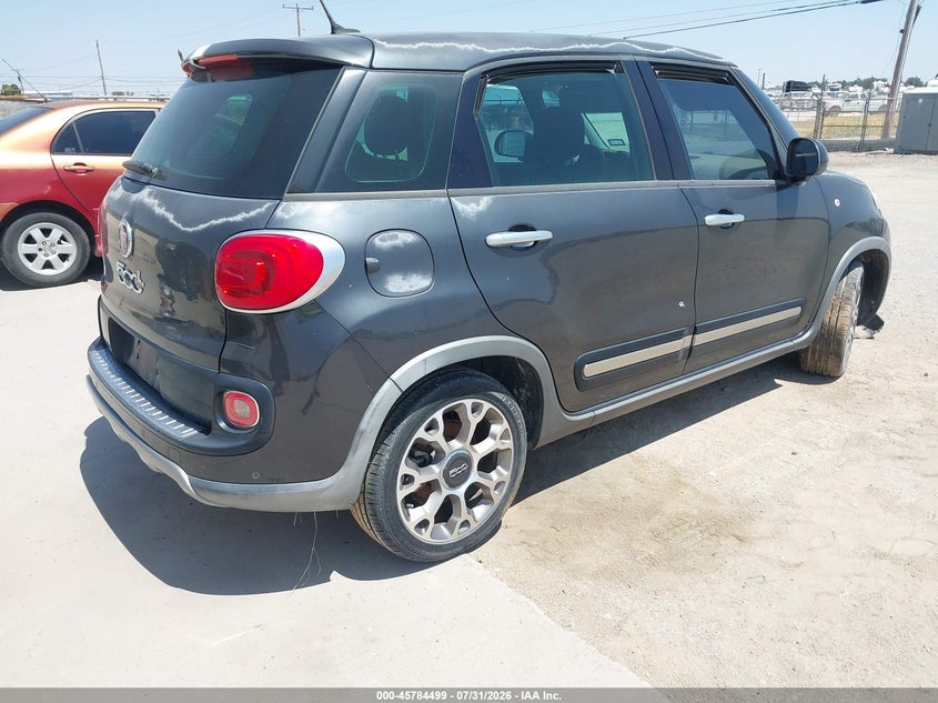 2014 FIAT 500L auction photo 4