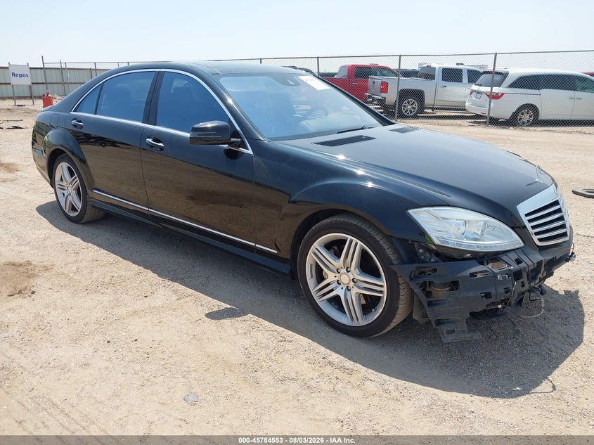 Vin: wddng9eb8da528732, lot: 46283377, mercedes-benz s 550 4matic 2013 img_1