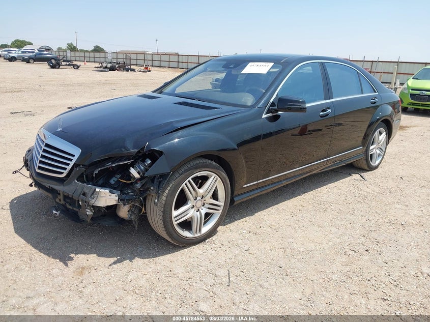 Vin: wddng9eb8da528732, lot: 46283377, mercedes-benz s 550 4matic 20132