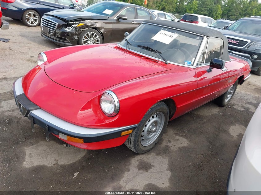 1987 ALFA ROMEO SPIDER auction photo 2