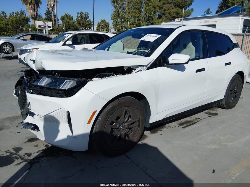 Vin: wb543cf02tcv10740, lot: 46283422, bmw ix xdrive45 20262