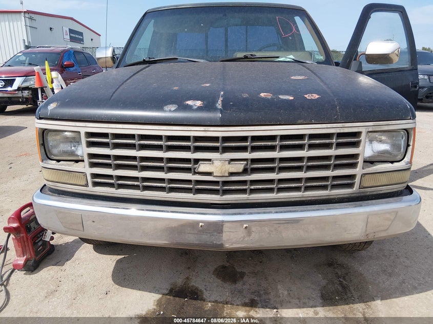 1992 CHEVROLET GMT-400 auction photo 6