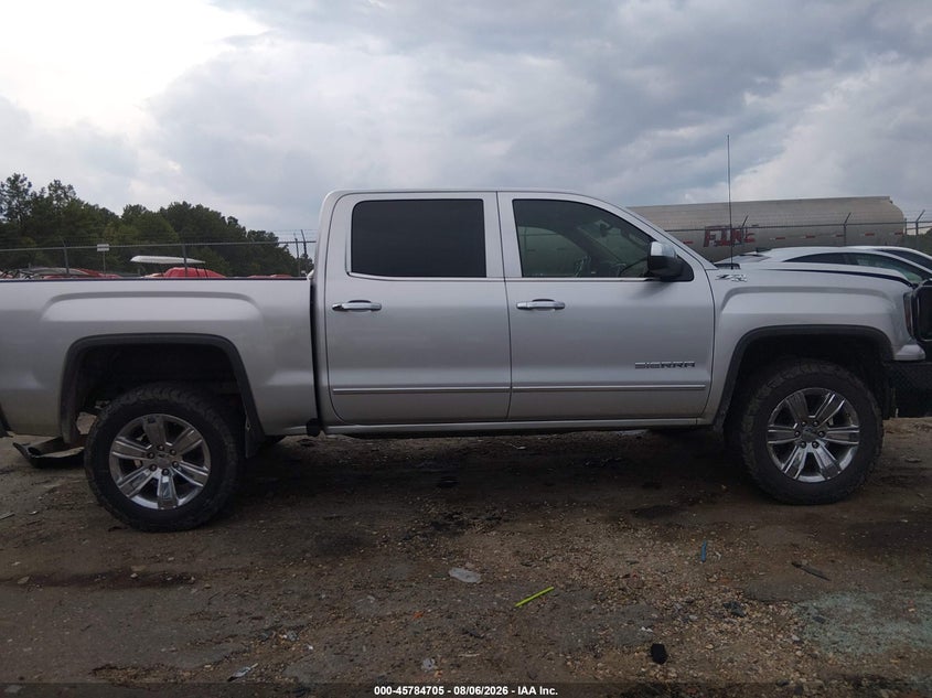 GMC SIERRA 1500 - zdjęcie 13