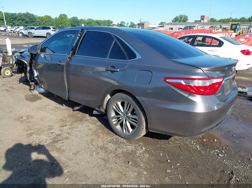 2017 TOYOTA CAMRY auction photo 3