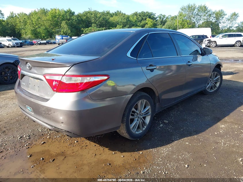 2017 TOYOTA CAMRY auction photo 4