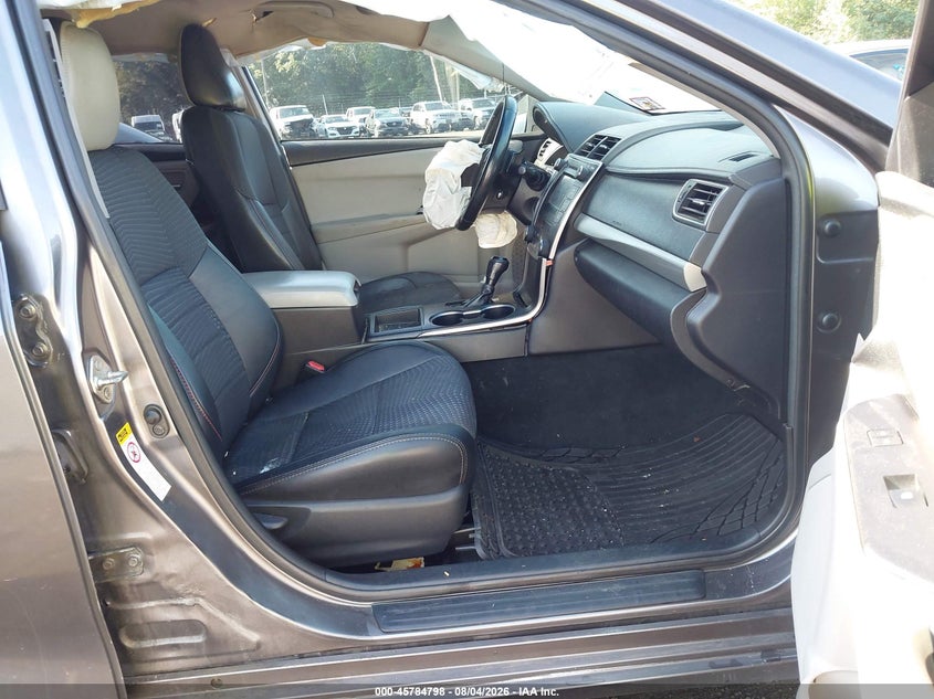 2017 TOYOTA CAMRY auction photo 5