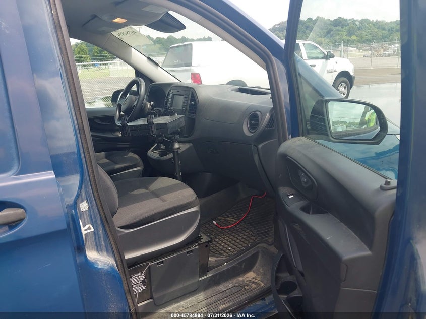 2019 MERCEDES-BENZ METRIS auction photo 5