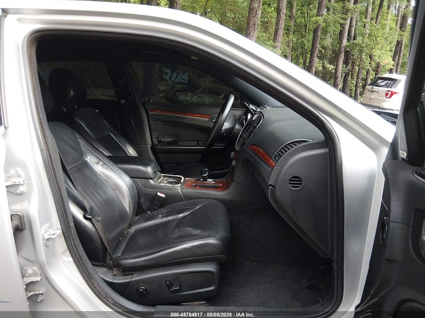 2012 CHRYSLER 300 auction photo 5