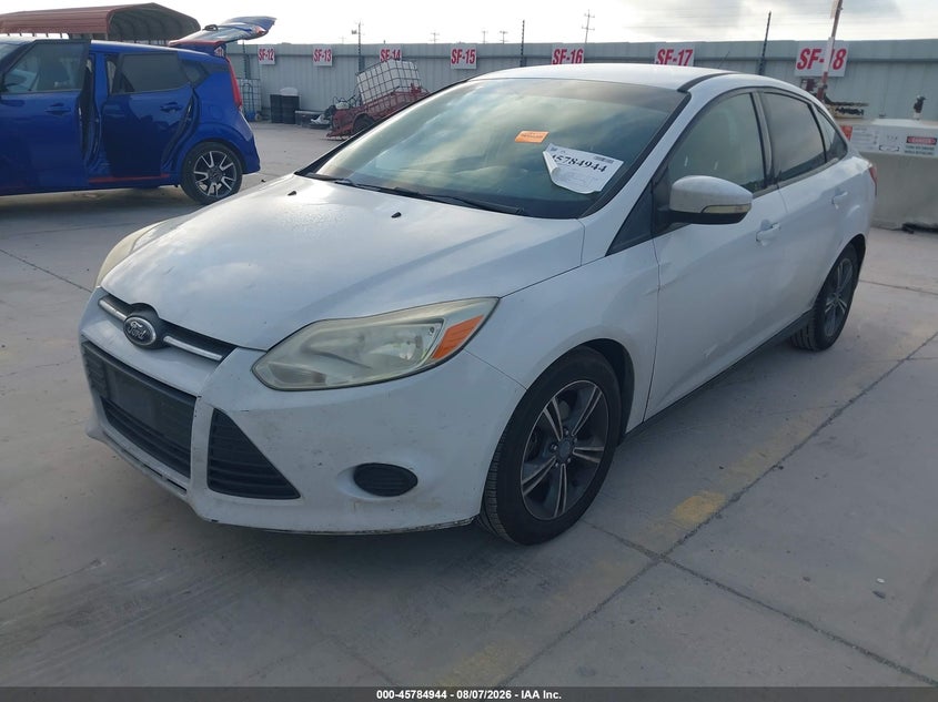 Vin: 1fadp3f23el196096, lot: 46283768, ford focus se 20142