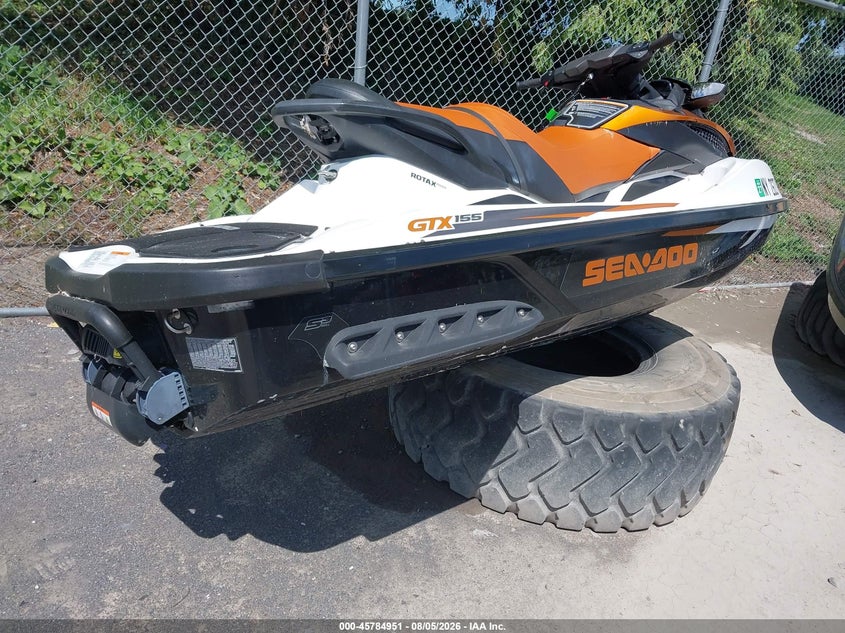 2015 SEADOO GTX 155 auction photo 4