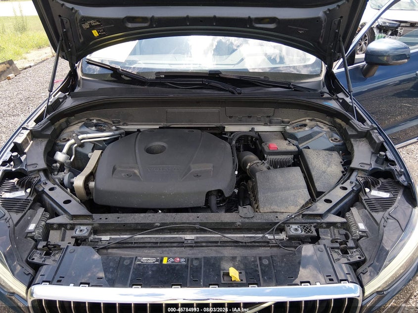 VOLVO XC60 2021 VIN YV4102DL2M1837043