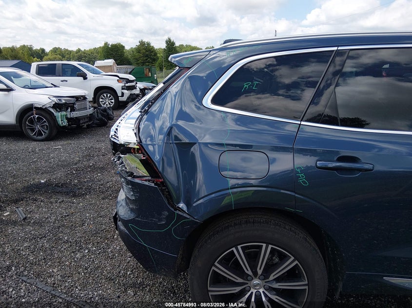 2021 VOLVO XC60 auction photo 6