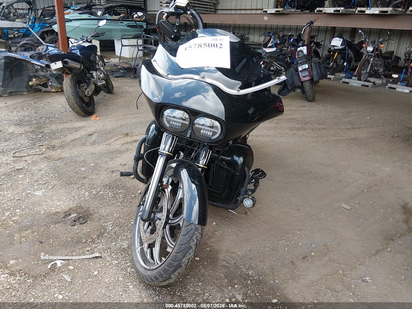 2012 HARLEY-DAVIDSON FLTRU auction photo 5