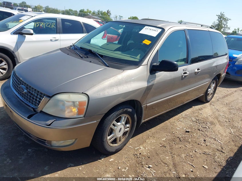 2004 FORD FREESTAR auction photo 2