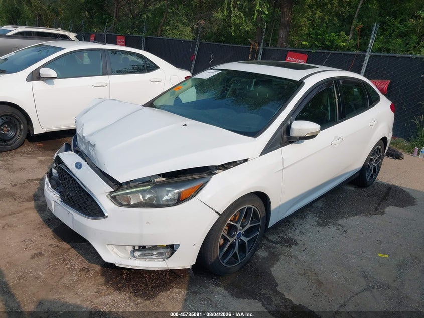 Vin: 1fadp3h27jl301360, lot: 46283915, ford focus sel 20182