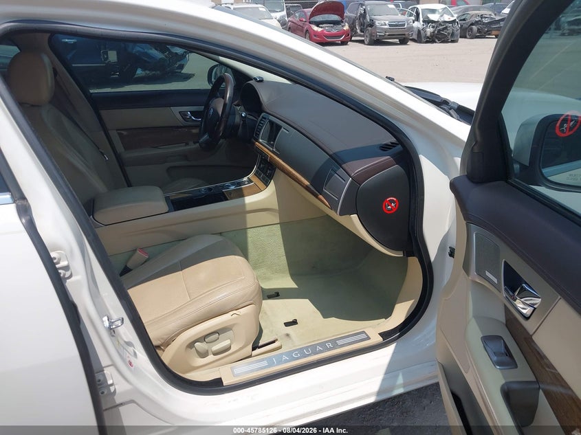 2009 JAGUAR XF auction photo 5