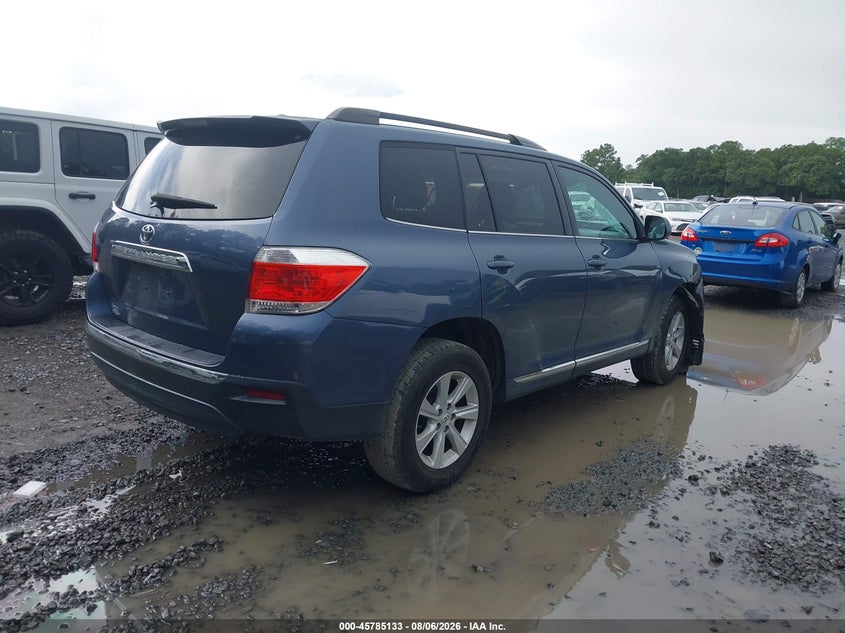 Vin: 5tdzk3eh1bs034028, lot: 46283957, toyota highlander base v6 20114