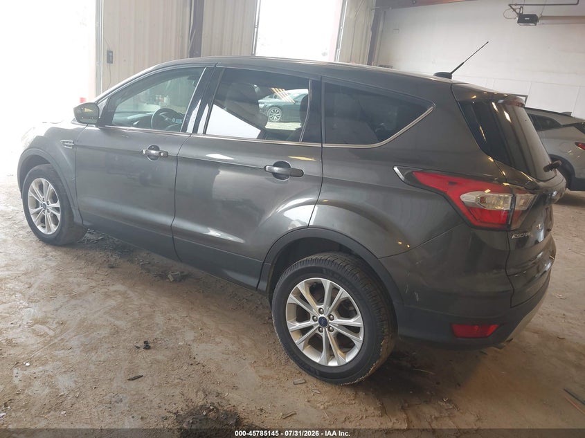 Vin: 1fmcu9gd0hua45020, lot: 46283969, ford escape se 20173