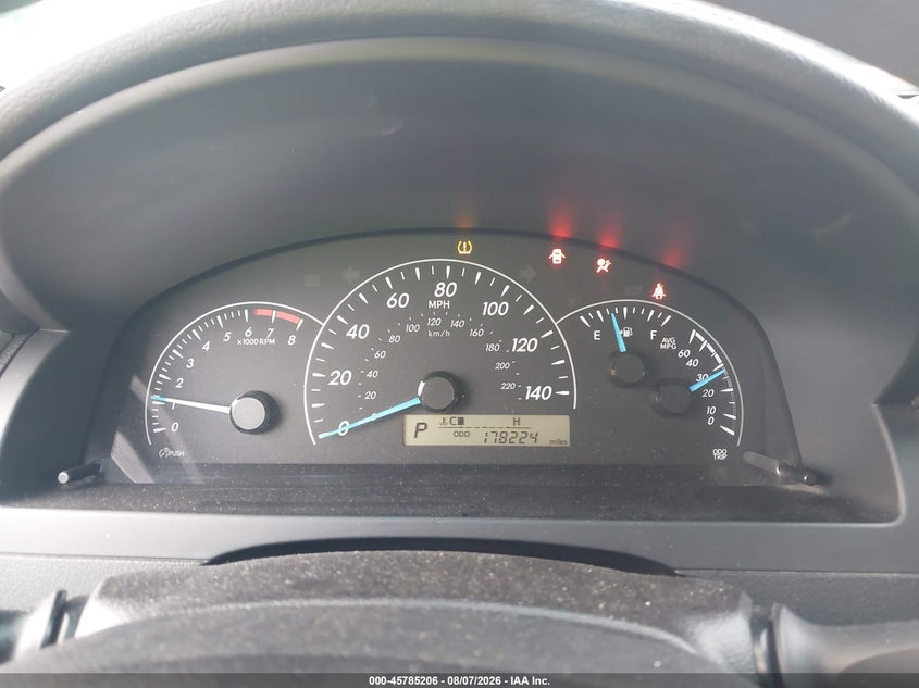 2014 TOYOTA CAMRY auction photo 7