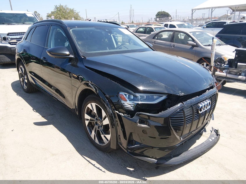 Vin: wa1aabge9nb023720, lot: 46284074, audi e-tron premium quattro 2022 img_1