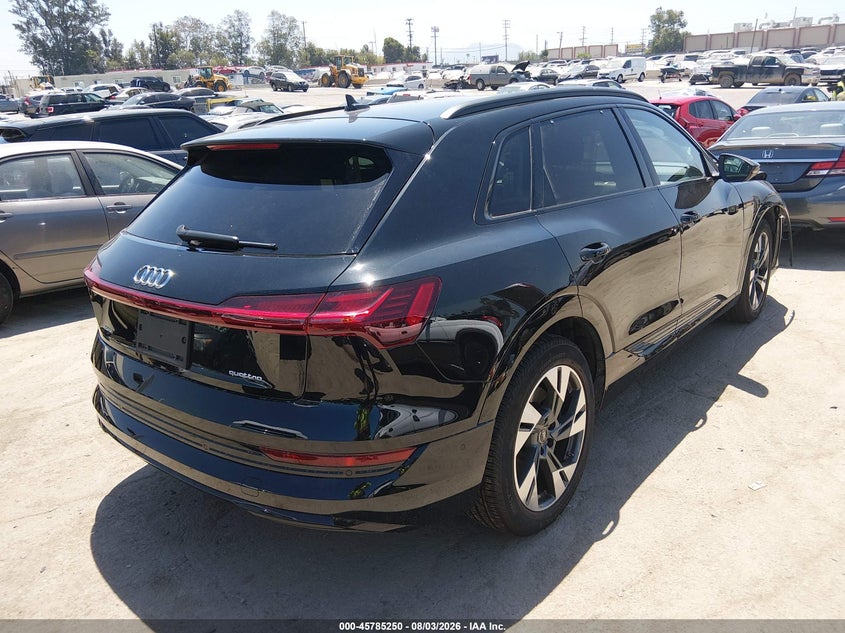 Vin: wa1aabge9nb023720, lot: 46284074, audi e-tron premium quattro 20224