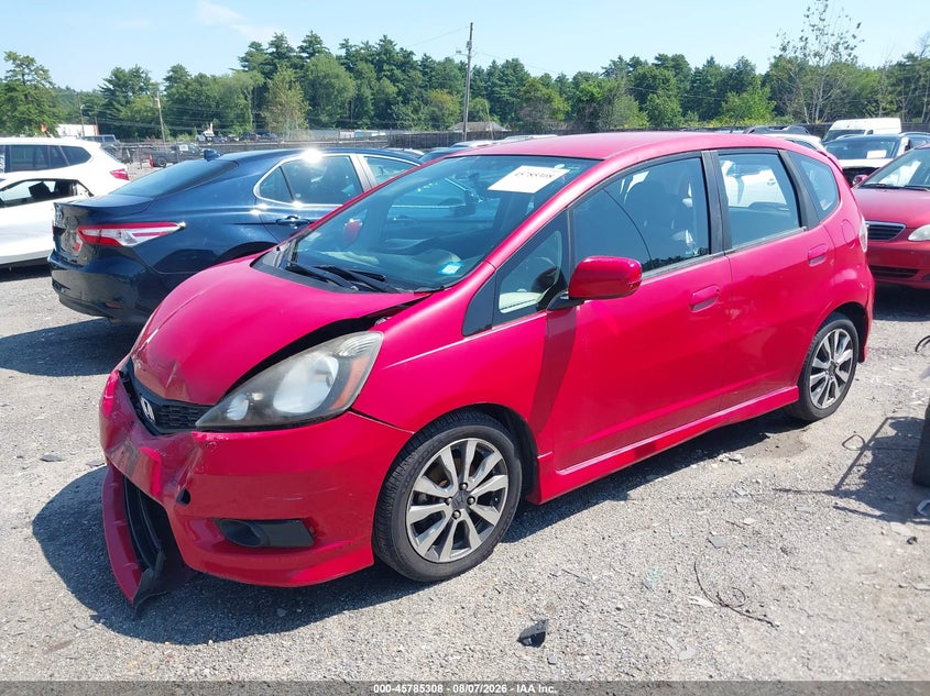 Vin: jhmge8h58dc073098, lot: 46284132, honda fit sport 20132