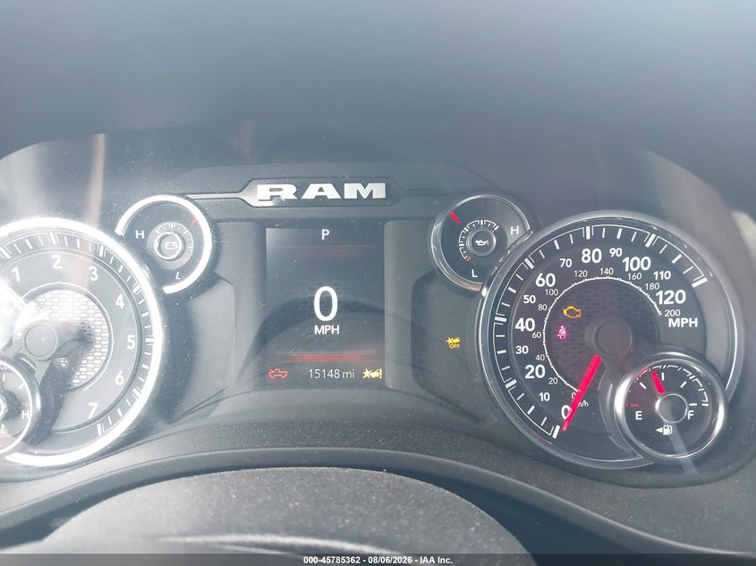 2025 RAM 1500 auction photo 7