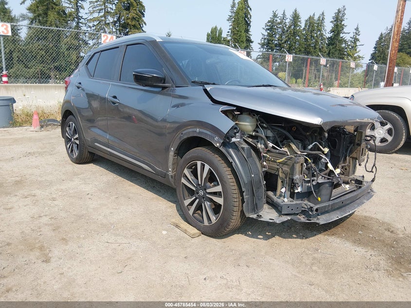 2018 NISSAN KICKS auction photo 1