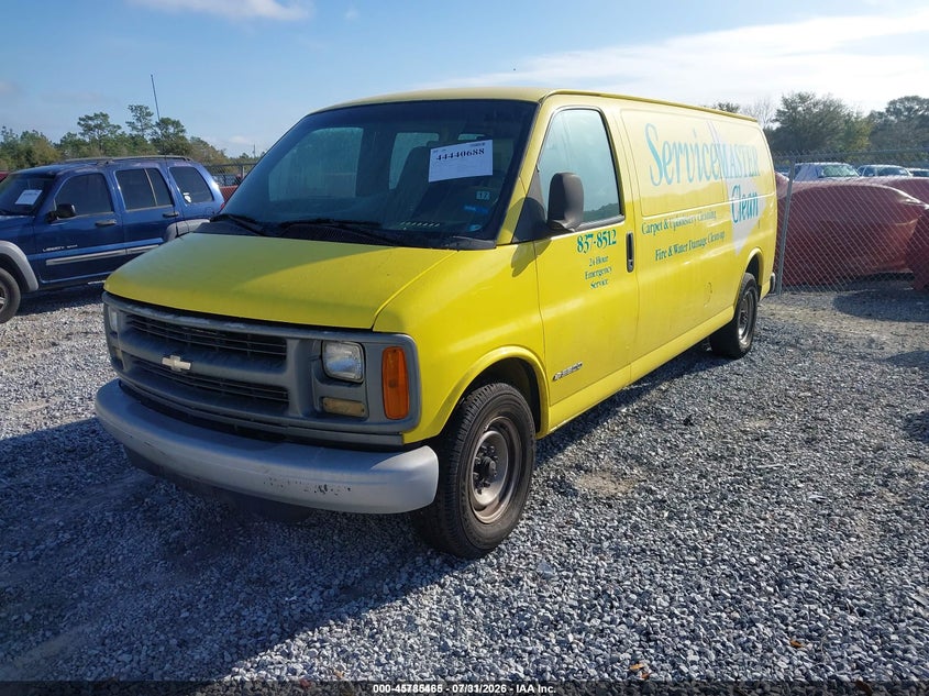 2002 CHEVROLET EXPRESS auction photo 2