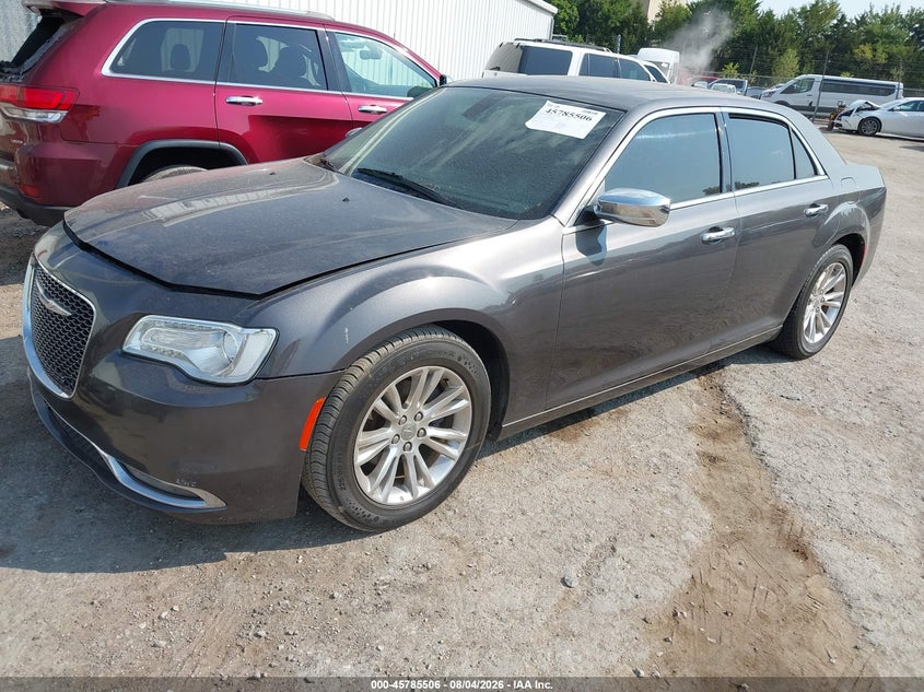 2016 CHRYSLER 300C auction photo 2