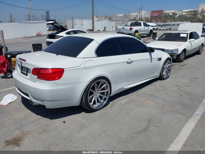 2011 BMW M3 — zdjęcie 4