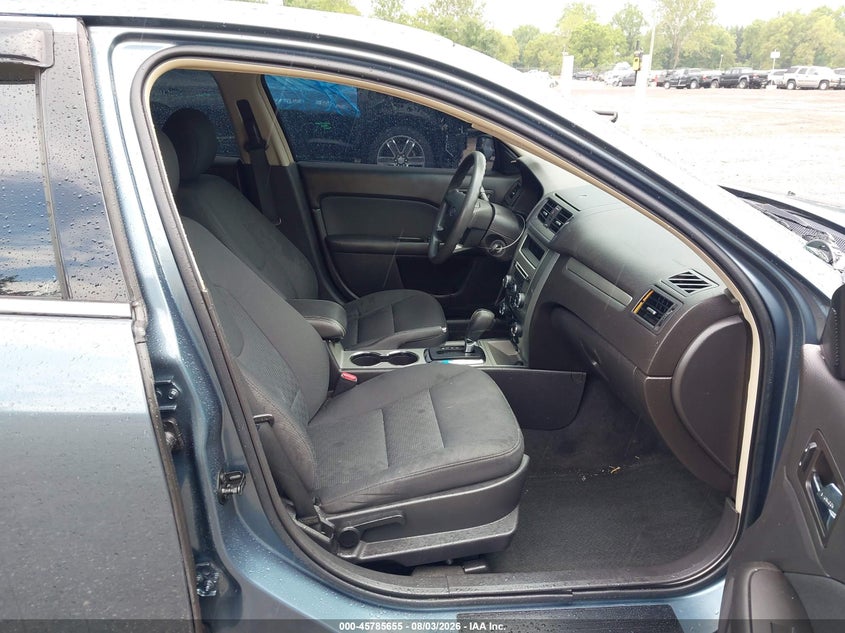 2011 FORD FUSION auction photo 5