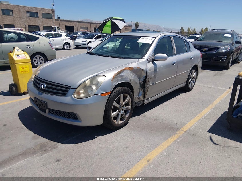 2005 INFINITI G35X auction photo 2