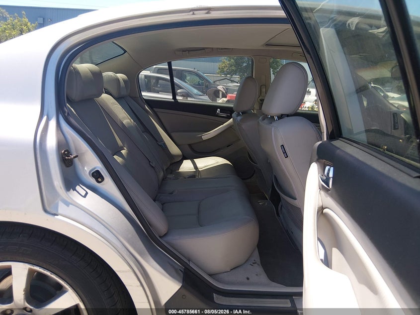 2005 INFINITI G35X auction photo 8