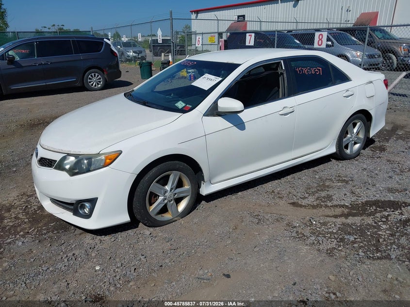 Vin: 4t1bf1fk8cu545667, lot: 46284661, toyota camry se 20122