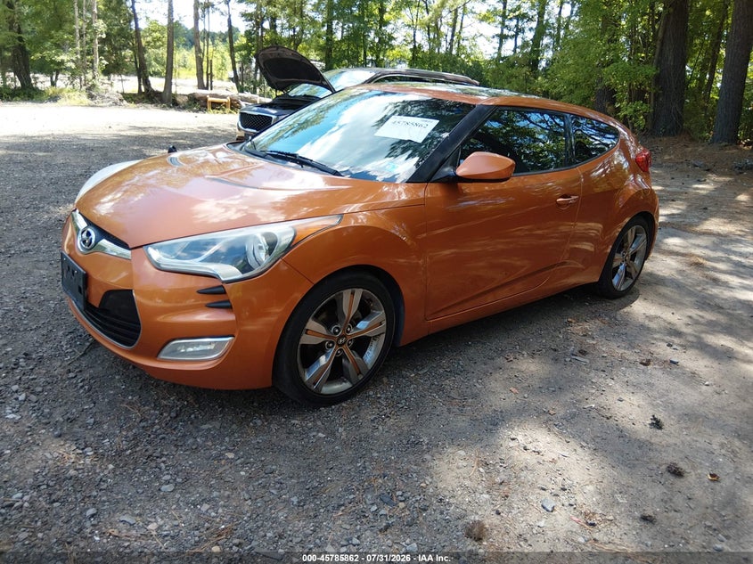 2012 Hyundai Veloster, Левый зад, IAAI, VIN KMHTC6AD3CU057598 — фото 2