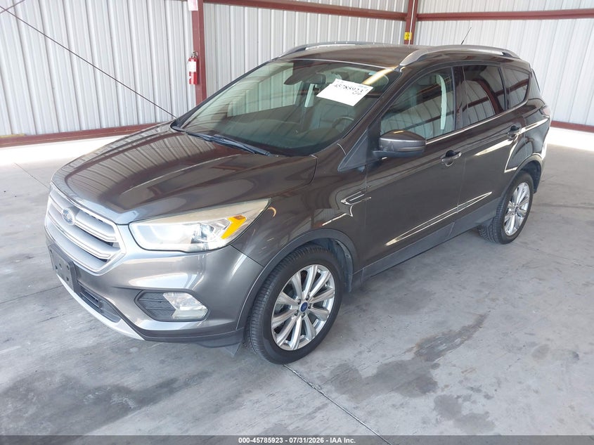 Vin: 1fmcu0jd7huc80647, lot: 46284747, ford escape titanium 20172