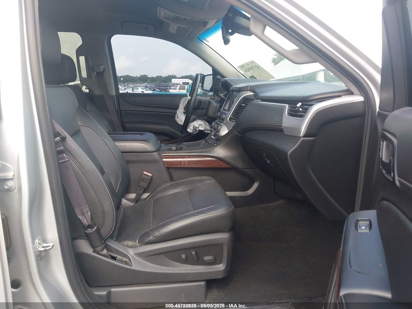 2017 GMC YUKON auction photo 5
