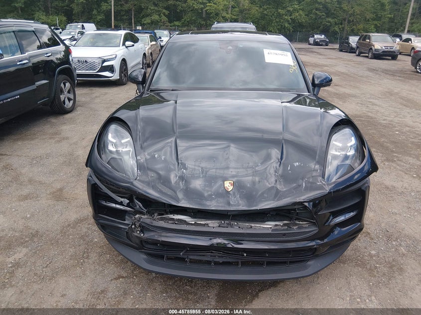 PORSCHE MACAN - zdjecie 12