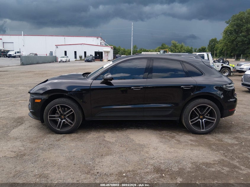 PORSCHE MACAN - zdjecie 14