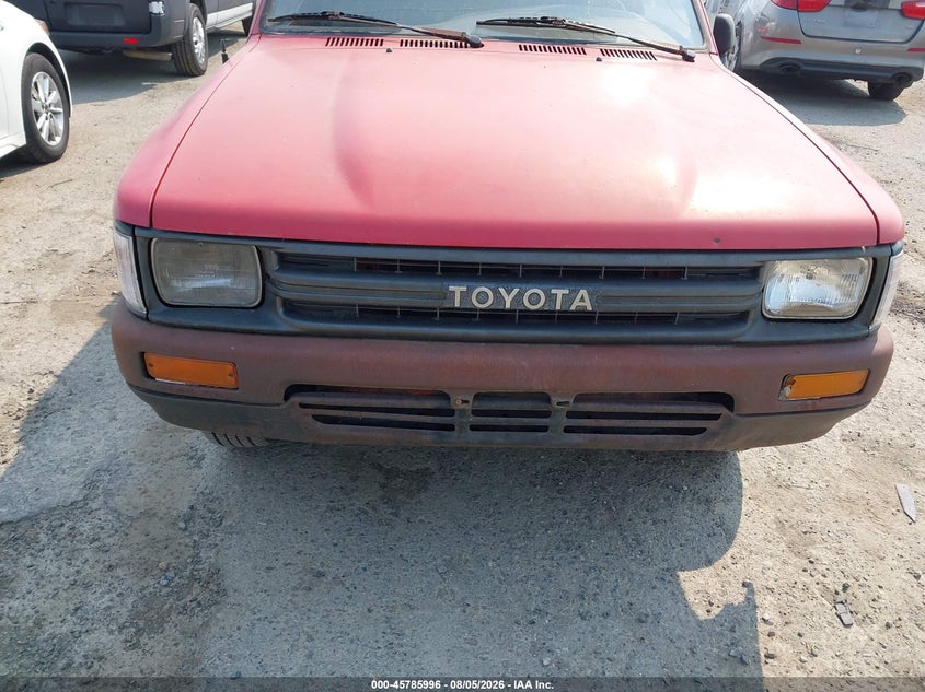 1990 TOYOTA PICKUP auction photo 6