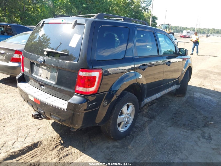 Vin: 1fmcu0d76akb19245, lot: 46284897, ford escape xlt 20104
