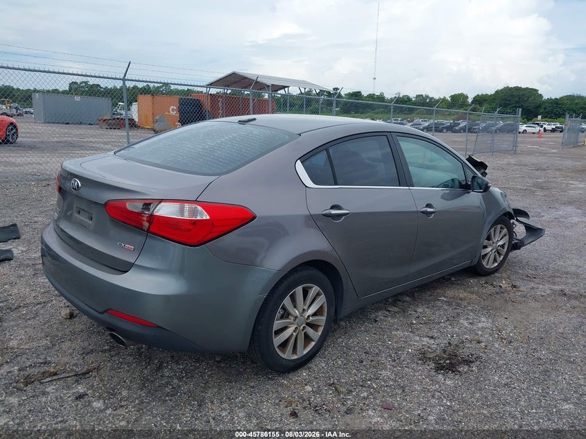 Vin: knafx4a86f5266259, lot: 46284979, kia forte ex 20154